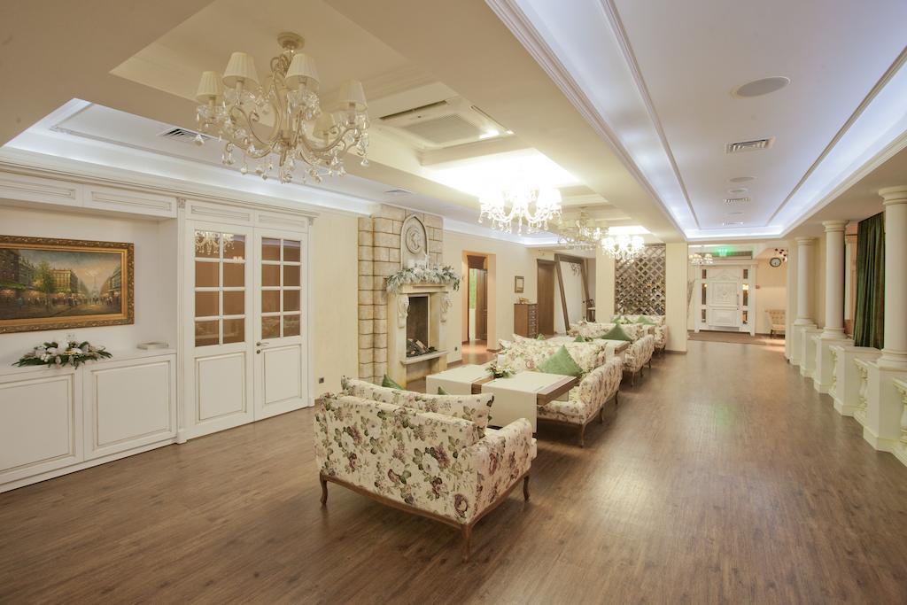 Orly Park-Hotel Kijev Kültér fotó