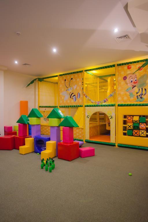 Orly Park-Hotel Kijev Kültér fotó